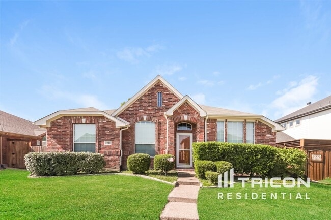 Primary Photo - 5521 Rockwood Dr