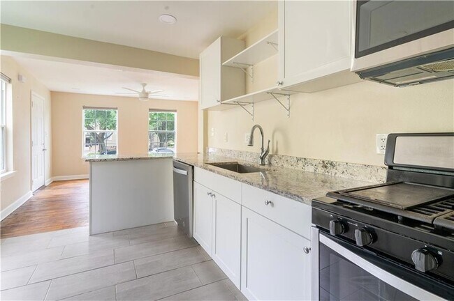 Building Photo - 6228 Waldo Dr