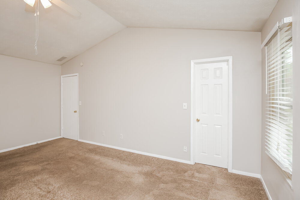 Building Photo - 2669 Crystal Ln