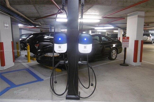 Building Photo - 2001 Meridian Ave