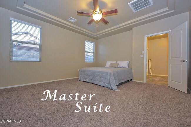 Building Photo - 270 Silver Hill