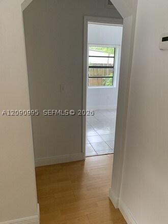 Building Photo - 5920 SW 59th St