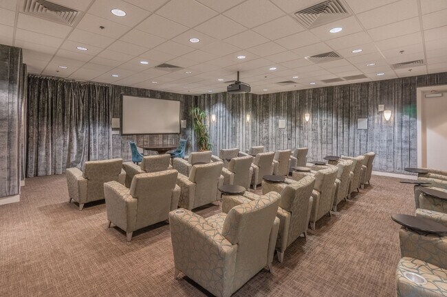 Building Photo - Stunning 2-bedroom, 2-bathroom condo locat...
