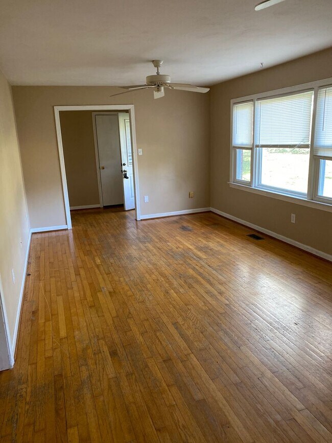 190 Brumsey Road Located in Currituck 190 Brumsey Rd Moyock NC