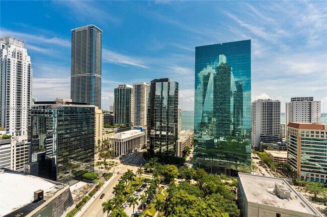 Building Photo - 1300 S Miami Ave