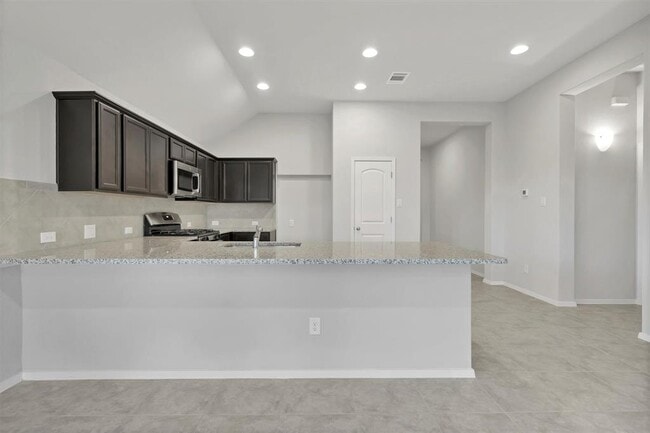 Building Photo - 229 Trailside Ln