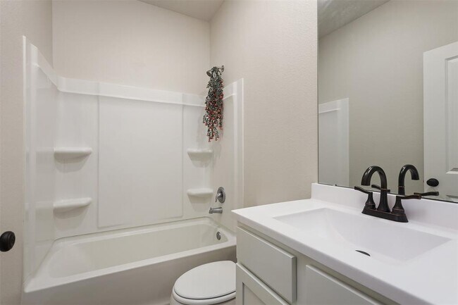 Building Photo - 14213 Freeboard Dr