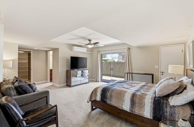 Building Photo - 8101 E Del Timbre Dr