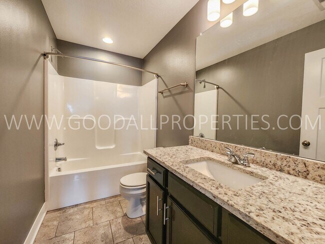 Building Photo - A Must See 4 Bedroom 3.5 Baths in Norwalk with a 3 Car Garage!!!