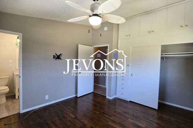 Building Photo - Energy-Efficient 3BR/2BA in Yakima w/ EV Charger & Private Backyard Porch