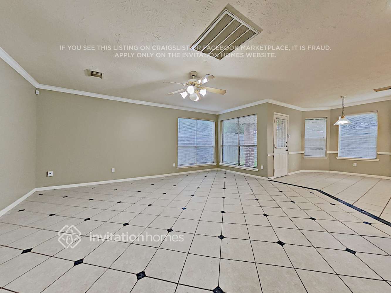 Building Photo - 8006 Carmel Cir