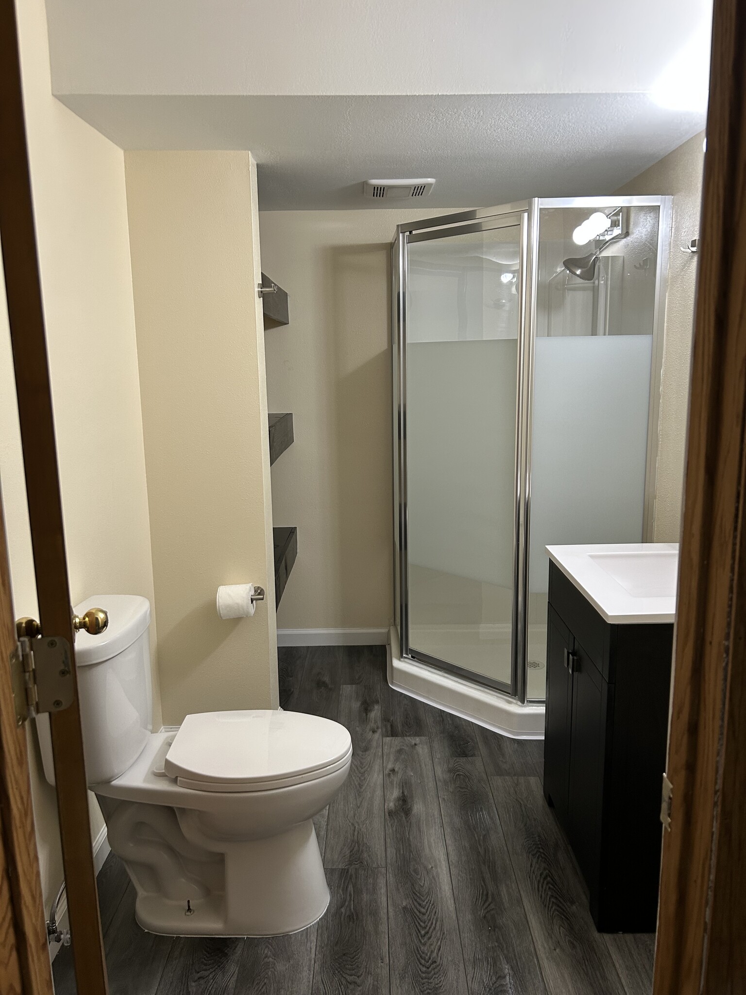 Building Photo - 309 N Cherokee Dr
