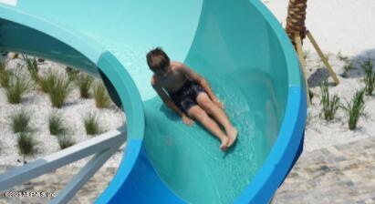 Building Photo - 307 Killarney Ave