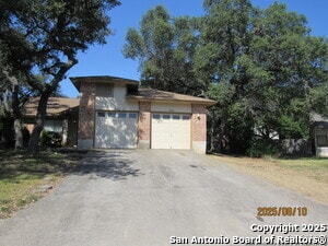 Building Photo - 8936 Hambledon Dr