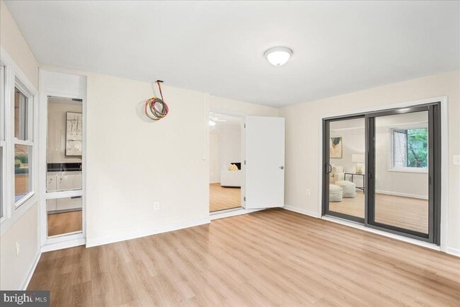 Building Photo - 4302 Wakefield Dr