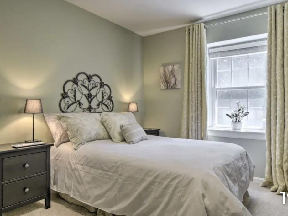 Building Photo - 4701 Blue Bird Ct