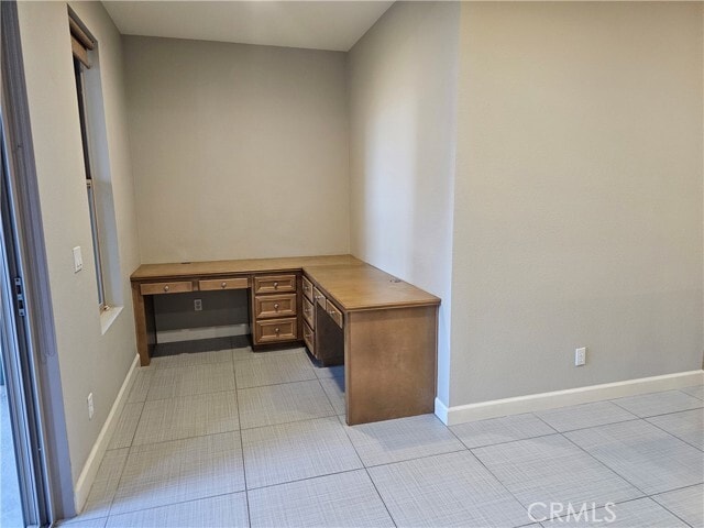 Building Photo - 35 Vantis Dr