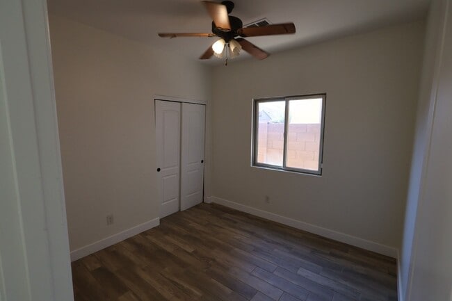 Building Photo - Remodeled 4 Bed 2 Bath Home.