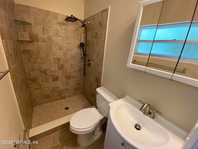 Building Photo - 4581 Praver Dr N