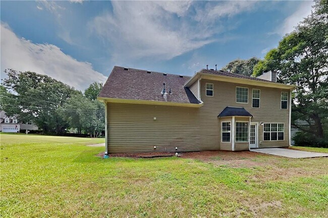 Building Photo - 7318 Coral Lake Dr