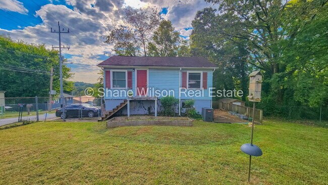 Primary Photo - 1114 Rockway Dr