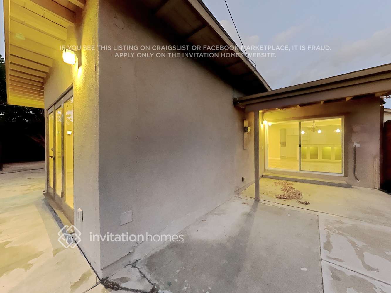 Building Photo - 1089 Camino Flores