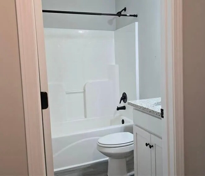 Guest bath - 130 Buck Trl