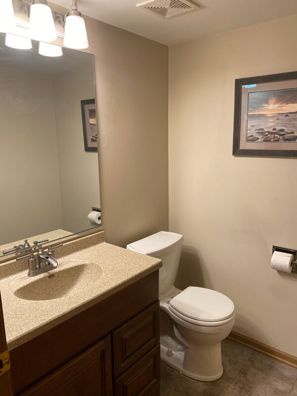 Building Photo - 170 Bridlewood Cir