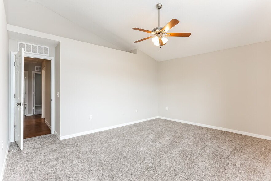 Building Photo - 3536 Alec Dr