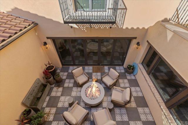 Building Photo - 1048 Quartz St