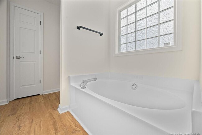 Building Photo - 38 Beadle Ct