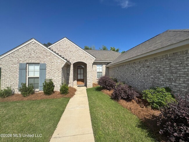 Building Photo - 102 Rotherfield Pl