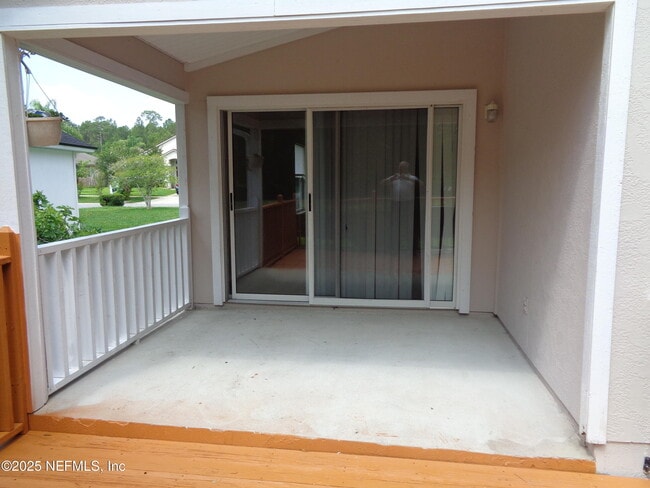 Building Photo - 153 Dover Bluff Dr