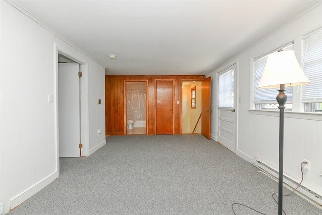 Building Photo - 65 Pleasant St