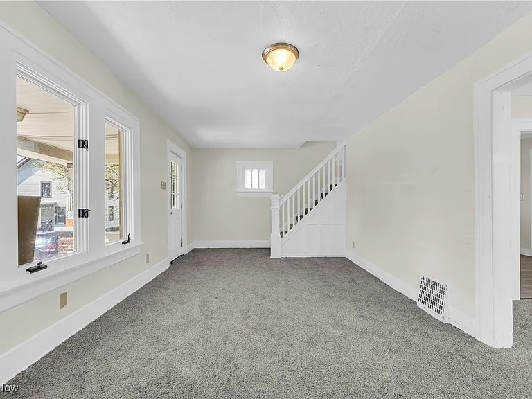 Building Photo - 201 Alberti Ct