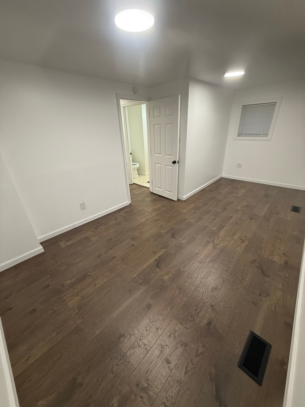 Building Photo - 507 1/2 Park Ave