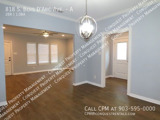 Building Photo - 818 S Bois D Arc Ave
