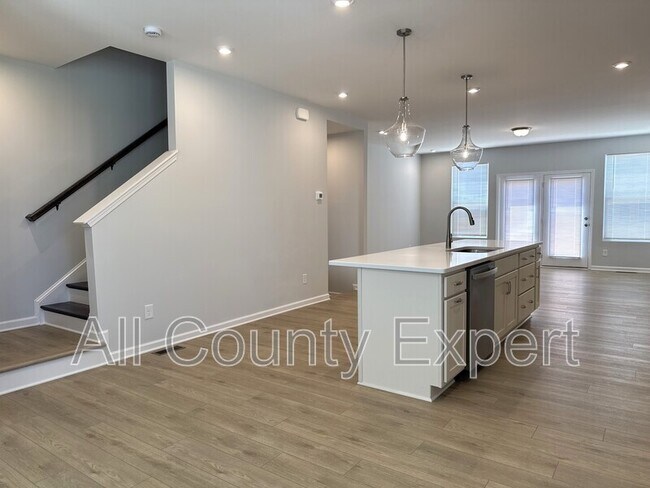 Building Photo - 2817 Beacon Bend Xing