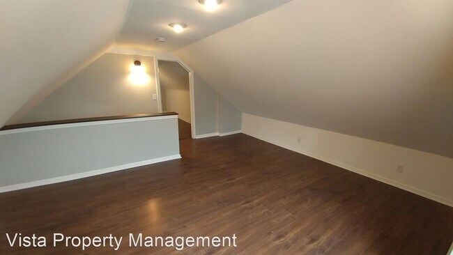 Building Photo - 3 br, 1 bath House - 235 Glide St