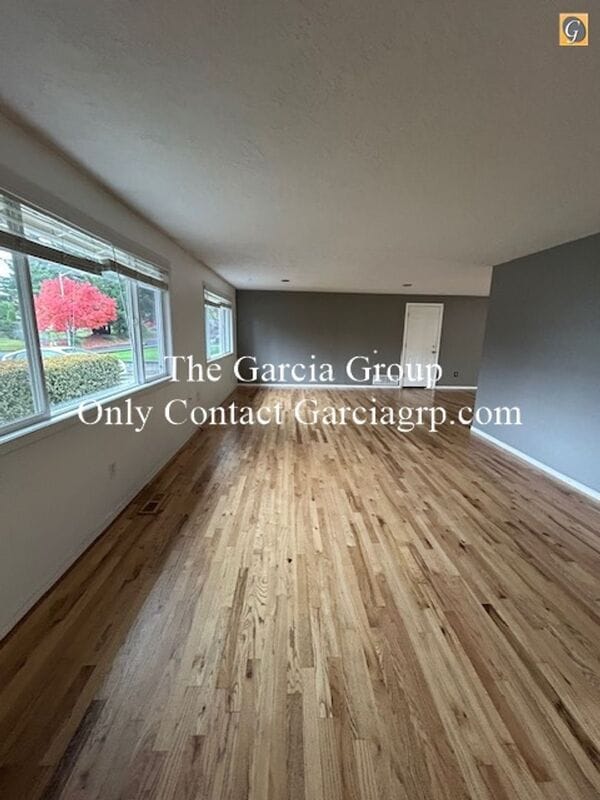 Building Photo - 14465 SE Bevington Ct