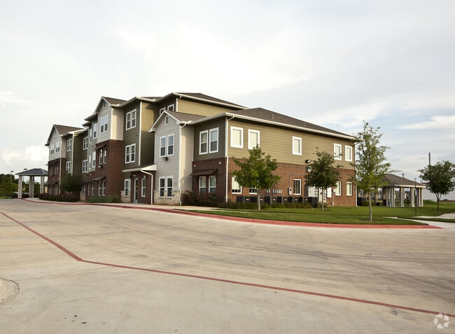Building Photo - Riverwood Commons II - 55+ Community