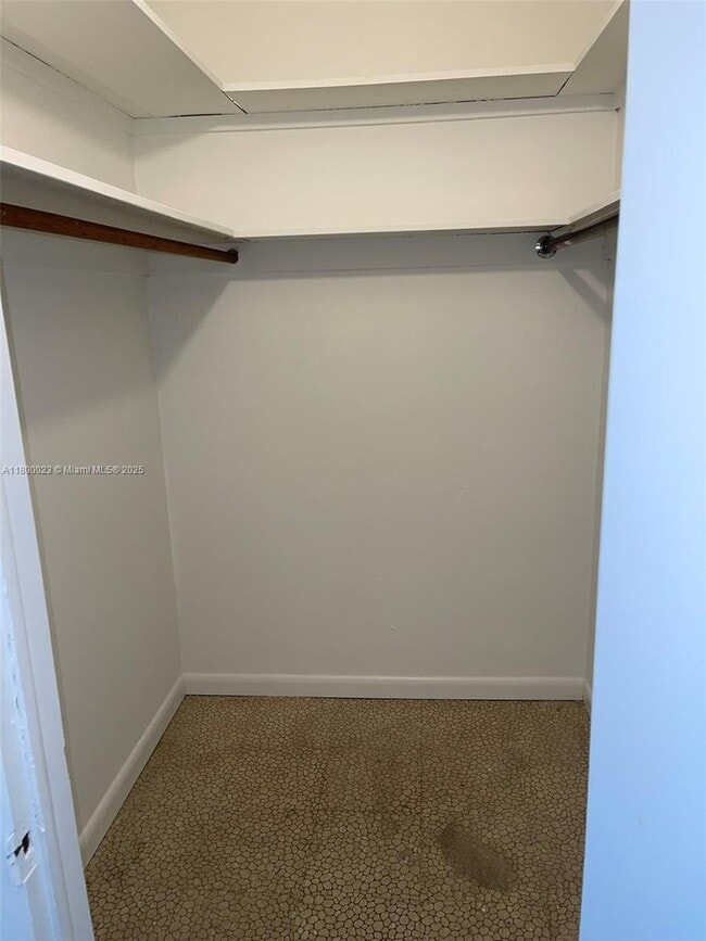 Building Photo - 1357 Collins Ave