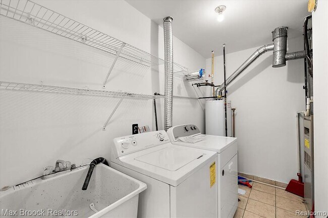 Building Photo - 1014 Kelley St