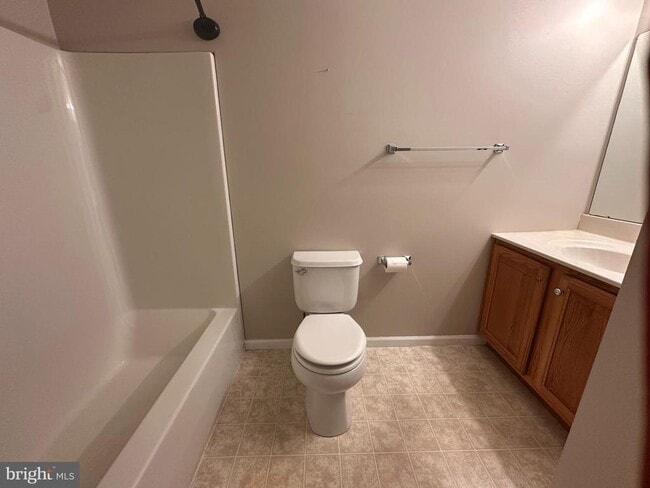 Building Photo - 937 Cholet Dr