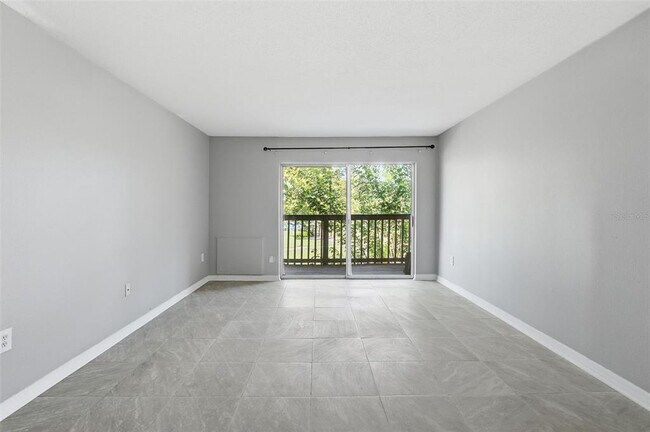 Building Photo - 1695 Lee Rd