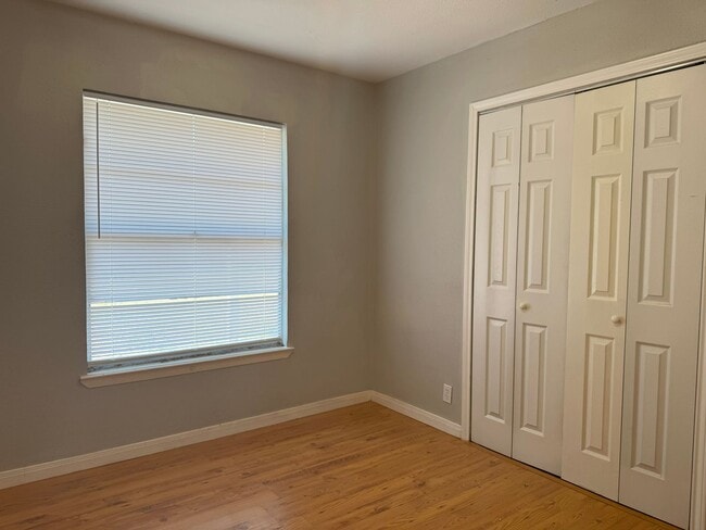 Building Photo - Welcome to 5810 Timberrock!