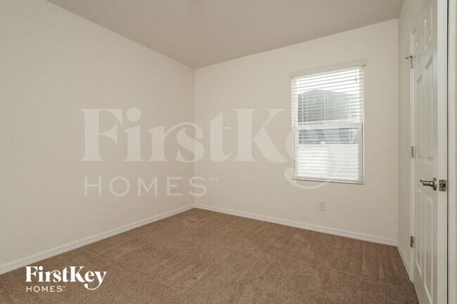 Building Photo - 440 NW 15th Terrace