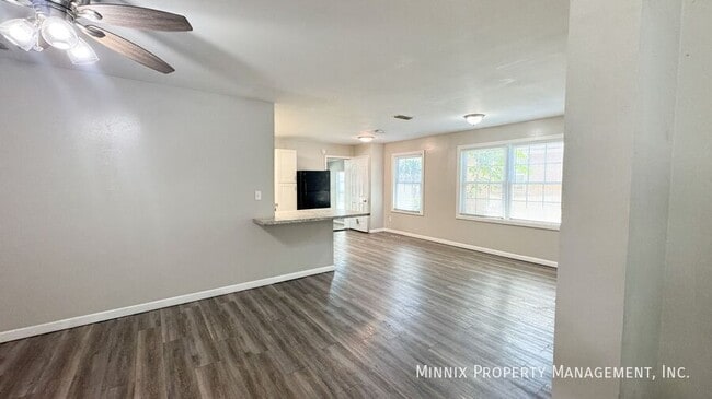 Building Photo - 4817 45th St