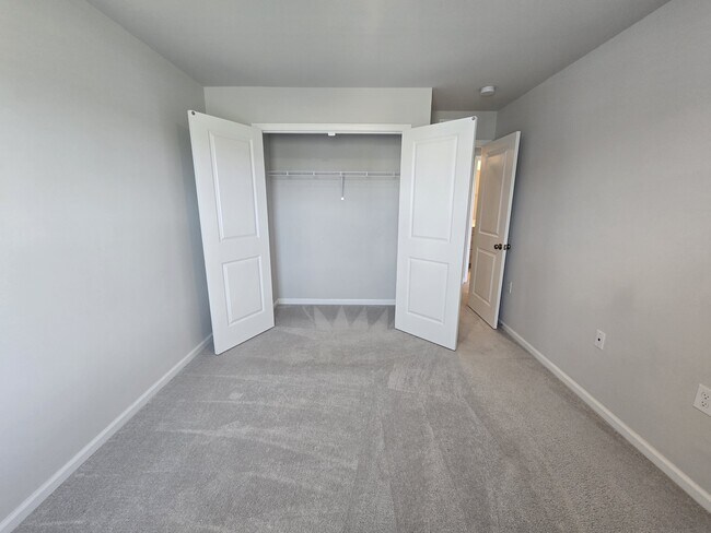 Building Photo - 2154 Tulip Bloom Ln