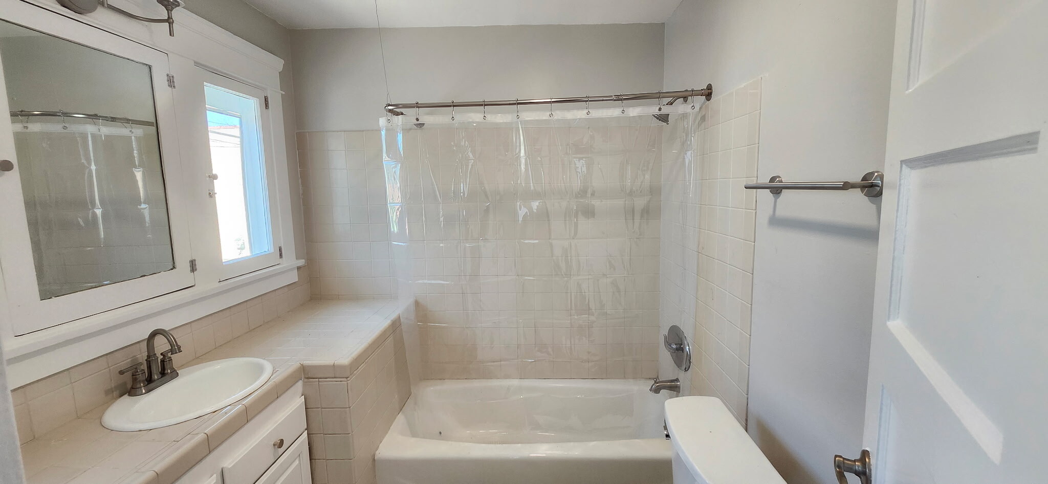 Building Photo - 3045 E Corto Pl